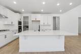 636 230 - Photo 3