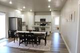 1015 Canyon Dr - Photo 6