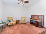 771 Essex St - Photo 6