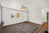 585 Westridge Dr - Photo 16