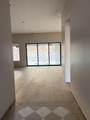 2071 Clydesdale St - Photo 2