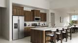 1660 Daylight St - Photo 2
