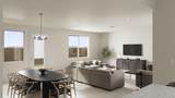 1660 Daylight St - Photo 3