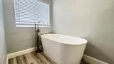 5561 3600 - Photo 25