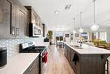 1546 Hayrocks Dr - Photo 16