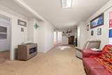 318 Center St - Photo 5