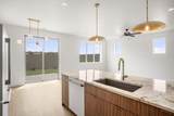 1008 Manen St - Photo 5