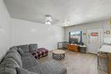 3076 275 E - Photo 6