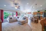 382 Desert Gardens Ln - Photo 5
