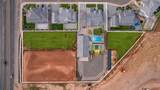 646 Pine St - Photo 72