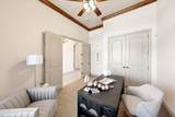 1115 Wiltshire St - Photo 18