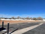 1045 Main St - Photo 4
