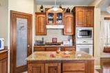 1529 Majestic Dr - Photo 13
