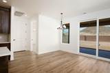 380 3650 - Photo 5