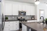 204 Cliffside Dr - Photo 4