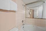 1845 Canyon View Dr - Photo 17