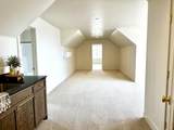 319 200 - Photo 23