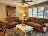 1845 Canyon View Dr - Photo 3