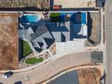 672 840 - Photo 2