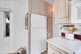 2990 Riverside Dr - Photo 6
