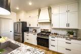 690 Alcantara Cir - Photo 8