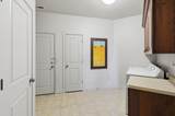 409 Country Ln - Photo 19