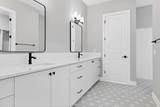 973 Davis Ave - Photo 15