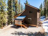 2060/ 2080 Strawberry Point Rd - Photo 37