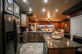 960 Catalpa Dr - Photo 10