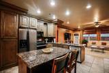 960 Catalpa Dr - Photo 11