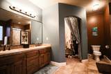 960 Catalpa Dr - Photo 17