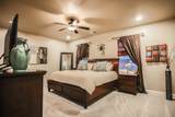 960 Catalpa Dr - Photo 4
