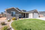 2904 Hawk Dr - Photo 3