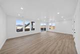 727 Alcantara Cir - Photo 43
