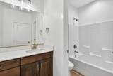 330 3210 - Photo 19