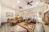 1112 Sapphire Dr - Photo 13
