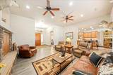 1112 Sapphire Dr - Photo 14