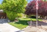 1112 Sapphire Dr - Photo 2