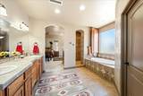 1112 Sapphire Dr - Photo 31