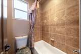 1112 Sapphire Dr - Photo 39