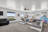 1268 Knoll St - Photo 60