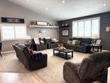 995 230 - Photo 26
