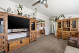 1637 Midvalley Rd - Photo 5