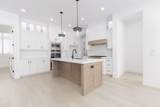 716 Sunny Ledge Dr - Photo 16