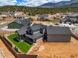 1918 Oak Springs Cir - Photo 33