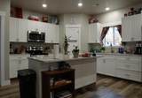 1000 Canyon Dr - Photo 8