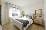 1660 Daylight St - Photo 11