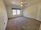 606 Greens Lake Dr - Photo 64