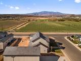 2788 Seegmiller Dr - Photo 56