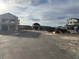 767 Hayfield Dr - Photo 11